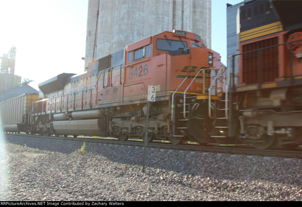 BNSF 8426